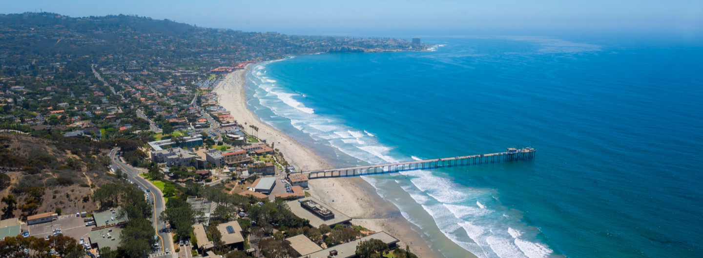 Scripps Pier and the blue Pacific Ocean